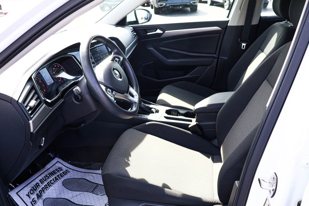 Used 2021 Volkswagen Jetta S image 5