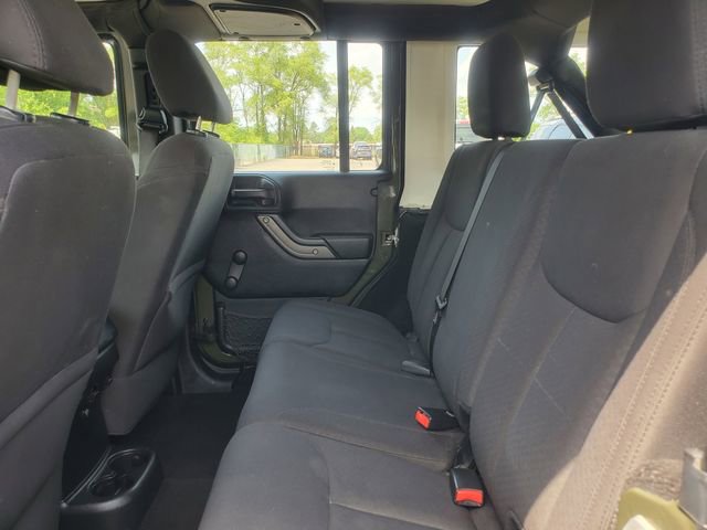 Used 2016 Jeep Wrangler Unlimited Sport w/ Max Tow Package AWD/4WD image 27