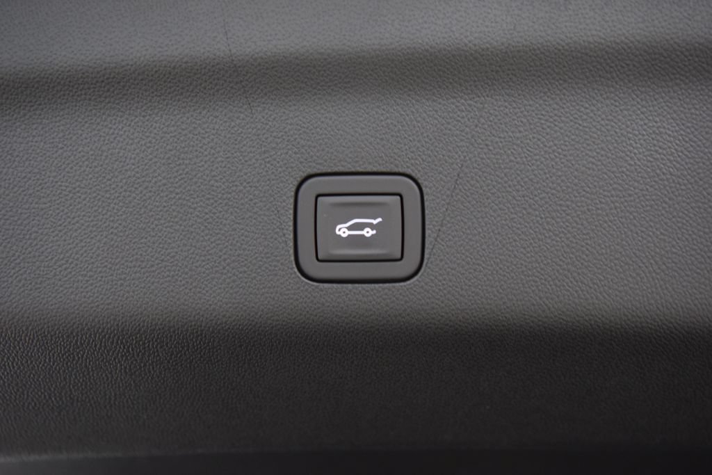 New 2026 Chevrolet Suburban High Country AWD/4WD image 26
