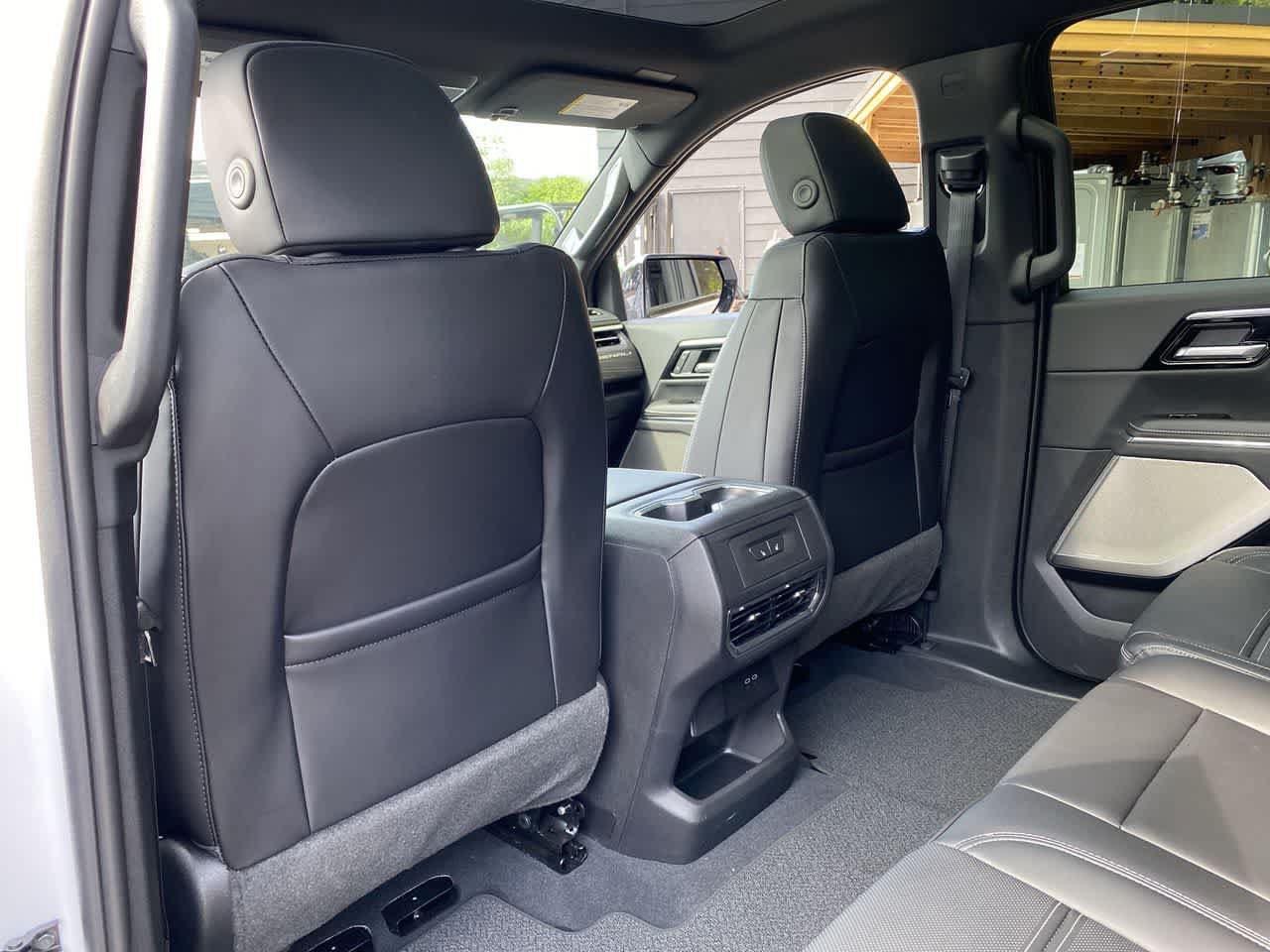 Used 2025 GMC Sierra EV Denali AWD/4WD image 15