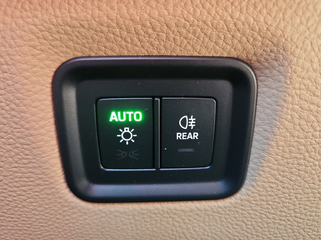 New 2026 Porsche Cayenne E-Hybrid image 21