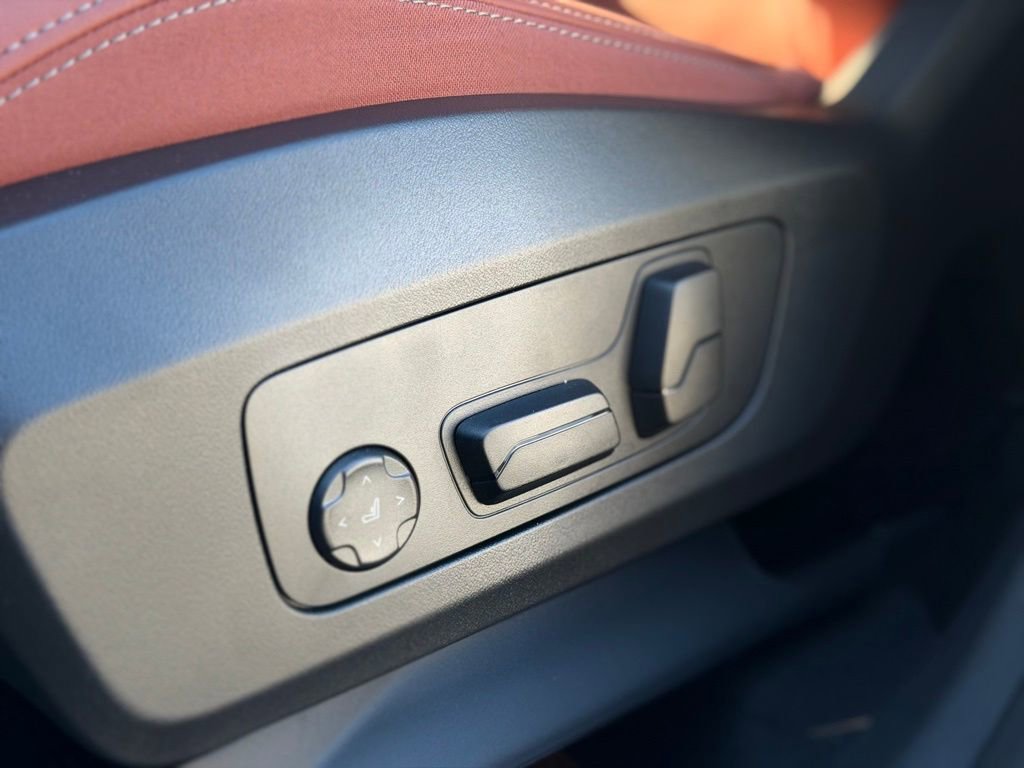 New 2026 BMW X1 xDrive28i w/ M Sport Package image 15