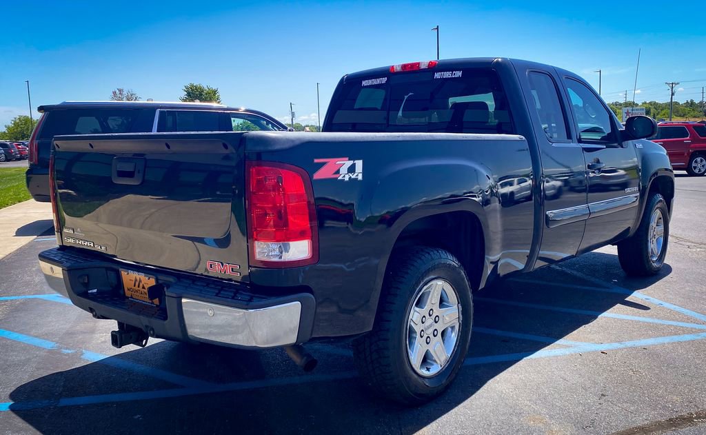 Used 2012 GMC Sierra 1500 SLE w/ All-Terrain Package AWD/4WD image 24