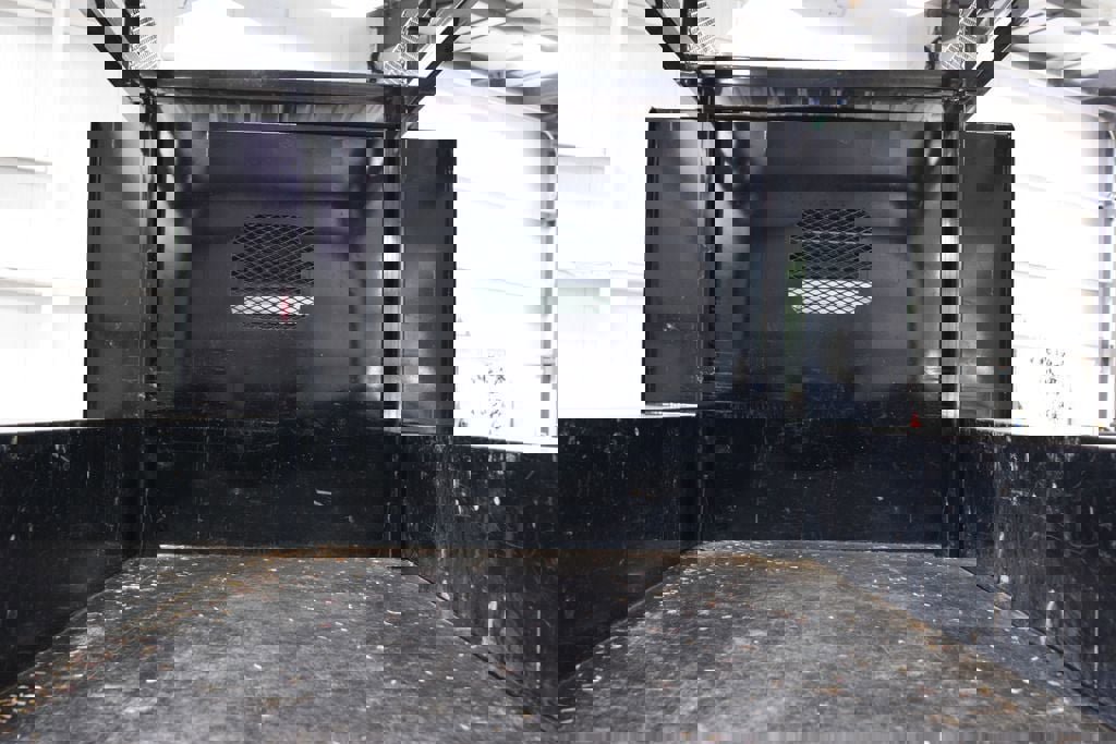 Used 2025 Chevrolet Low Cab Forward 5500XD RWD image 15