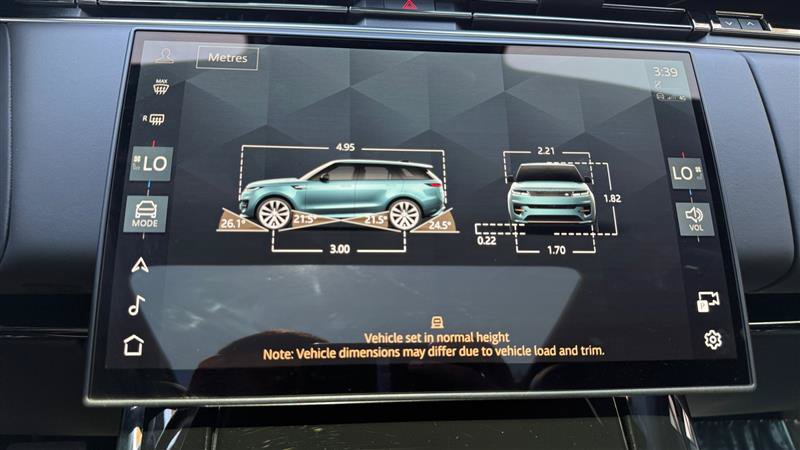 Used 2024 Land Rover Range Rover Sport SE AWD/4WD image 34
