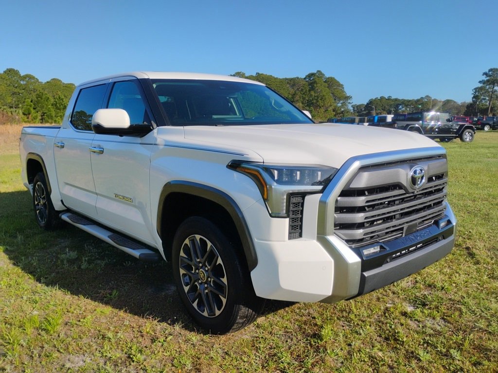 Used 2022 Toyota Tundra Limited image 5