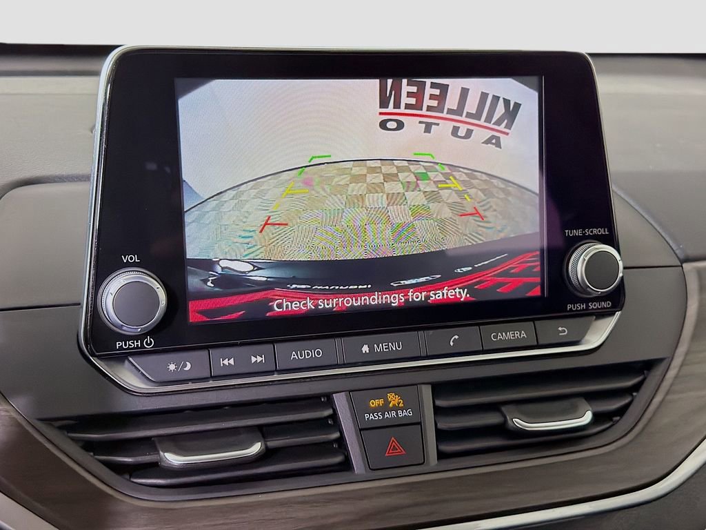 Used 2024 Nissan Altima 2.5 SV image 17