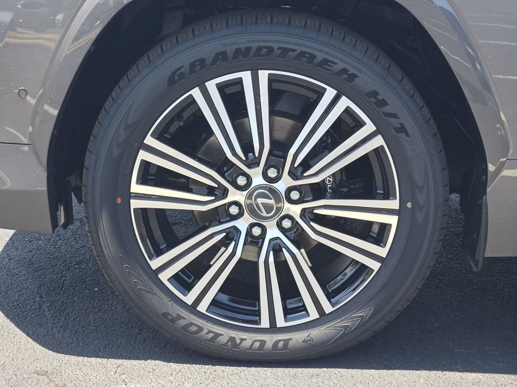 New 2026 Lexus LX 700h Luxury w/ Appearance Package AWD/4WD image 8