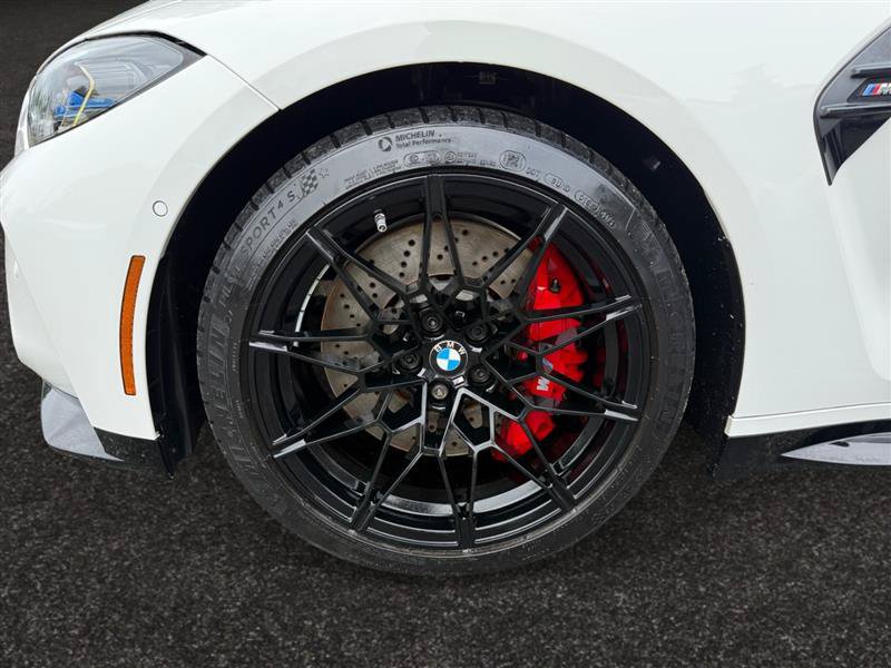 Used 2021 BMW M4 Coupe w/ M Carbon Exterior Package RWD image 16