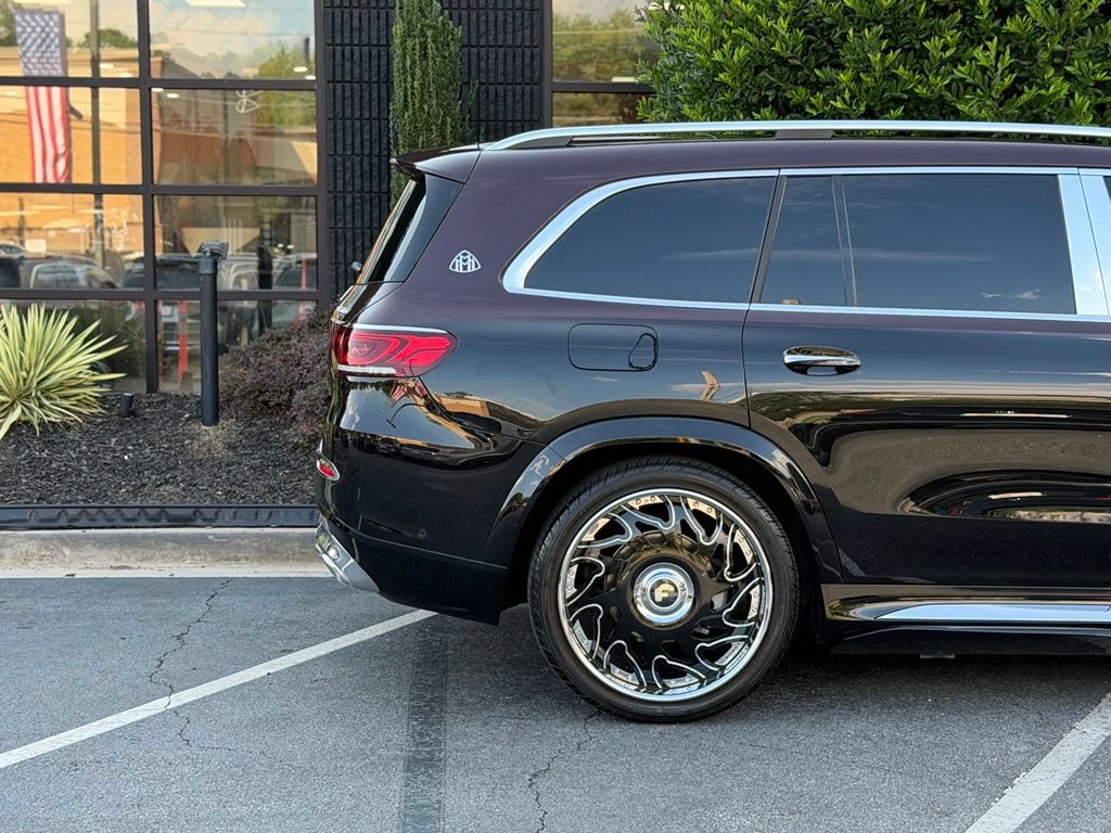 Used 2022 Mercedes-Benz Maybach GLS 600 4MATIC image 22