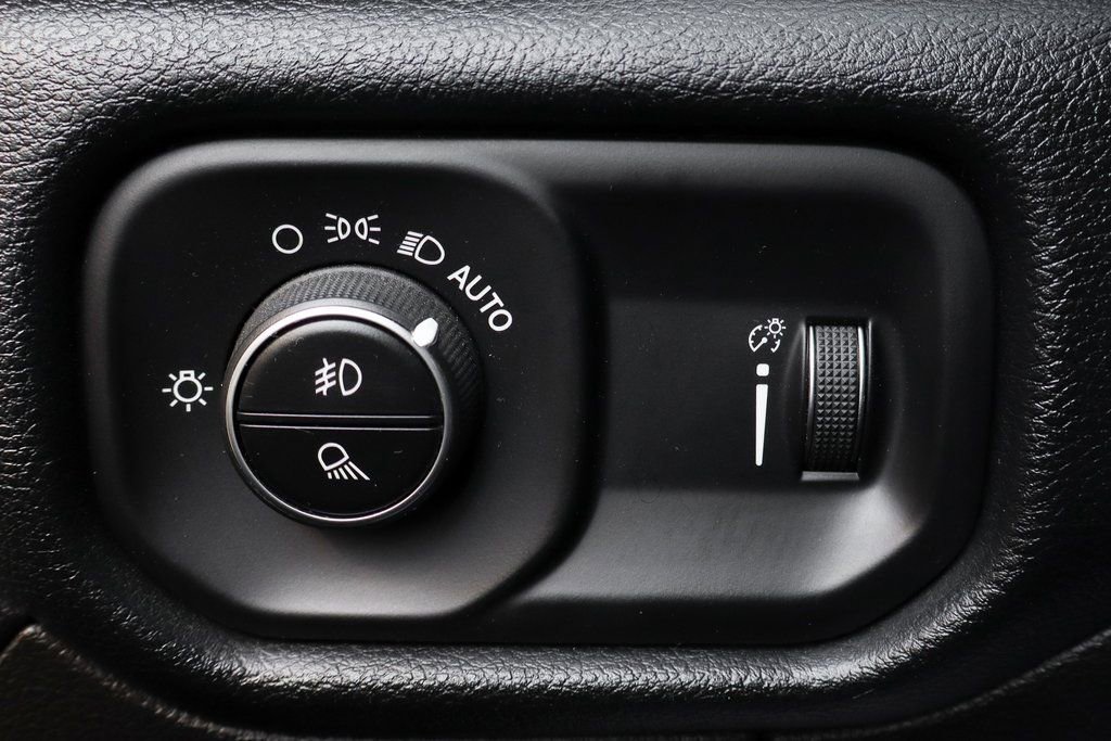 Used 2021 RAM 1500 Lone Star RWD image 17
