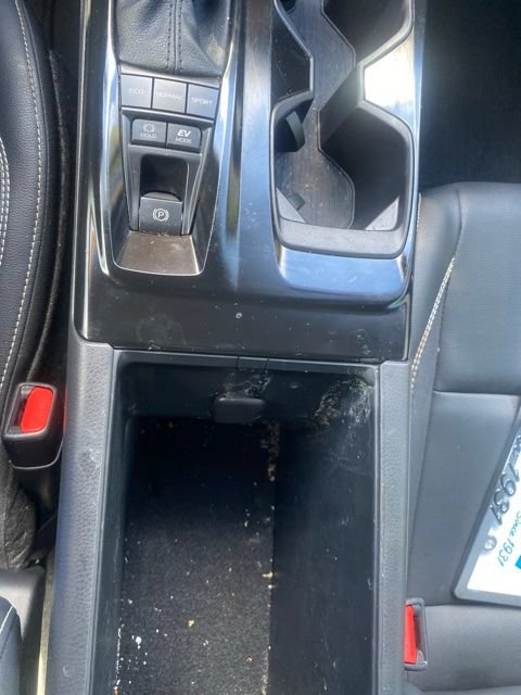 Used 2025 Toyota Camry SE FWD image 25