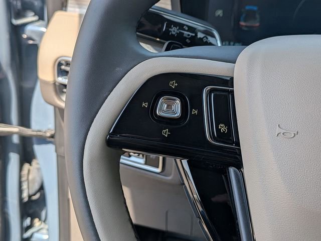 Certified 2023 Lincoln Corsair AWD w/ Equipment Group 101A image 20