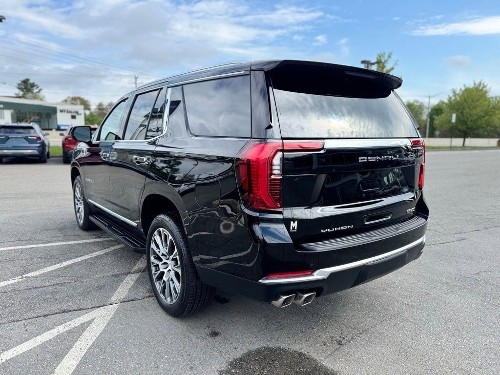 Certified 2026 GMC Yukon Denali AWD/4WD image 4