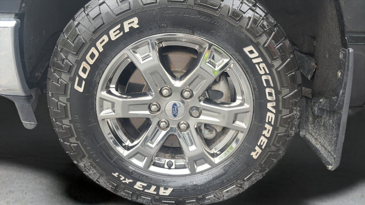 Used 2021 Ford F150 XLT w/ Equipment Group 302A High AWD/4WD image 20