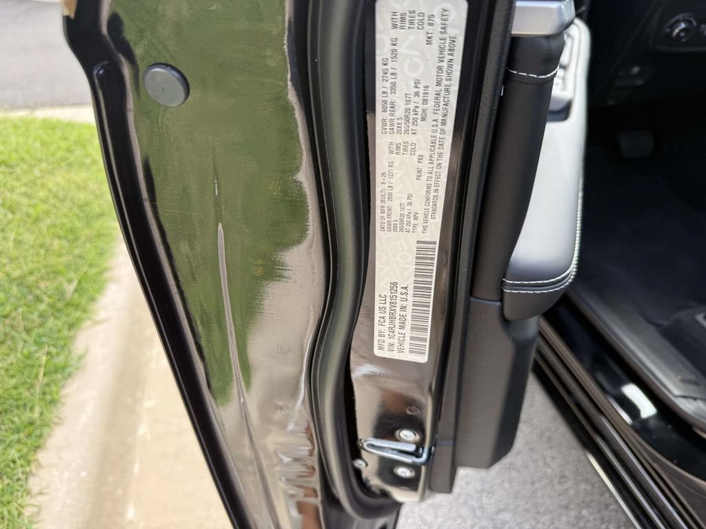 New 2027 Jeep Grand Cherokee Limited AWD/4WD image 34