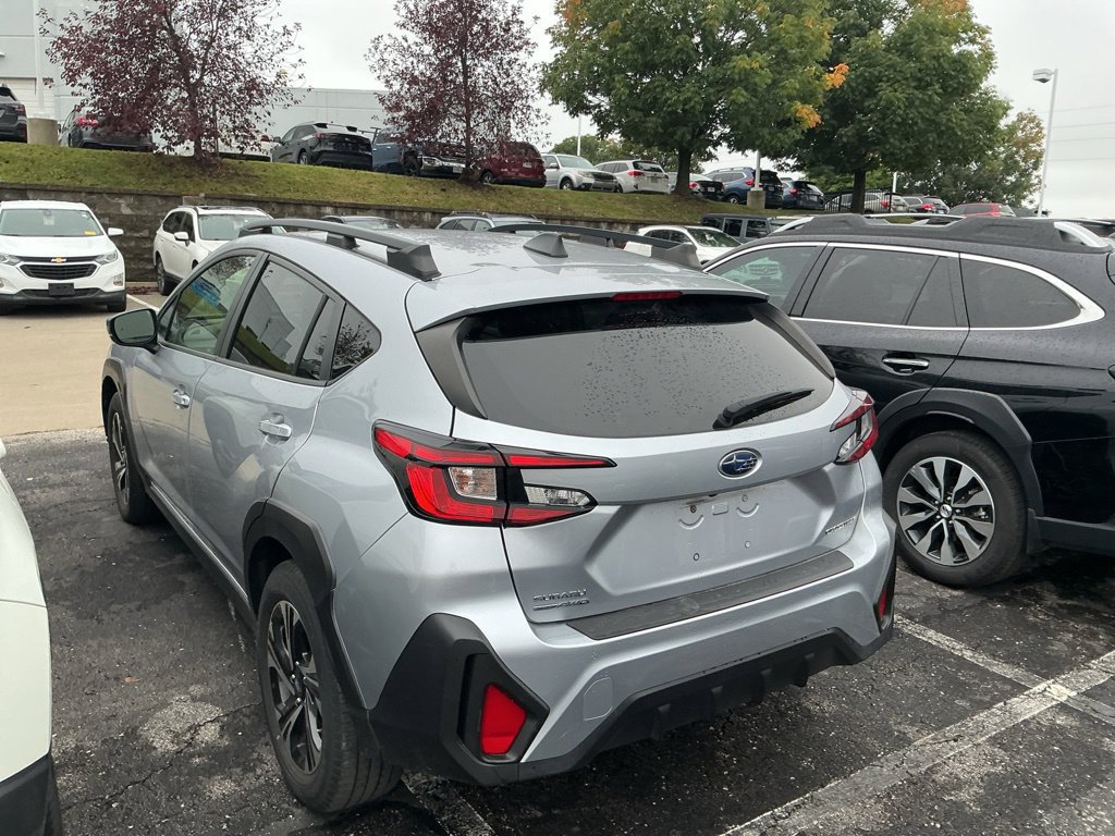 Used 2024 Subaru Crosstrek 2.0i Premium AWD/4WD image 4