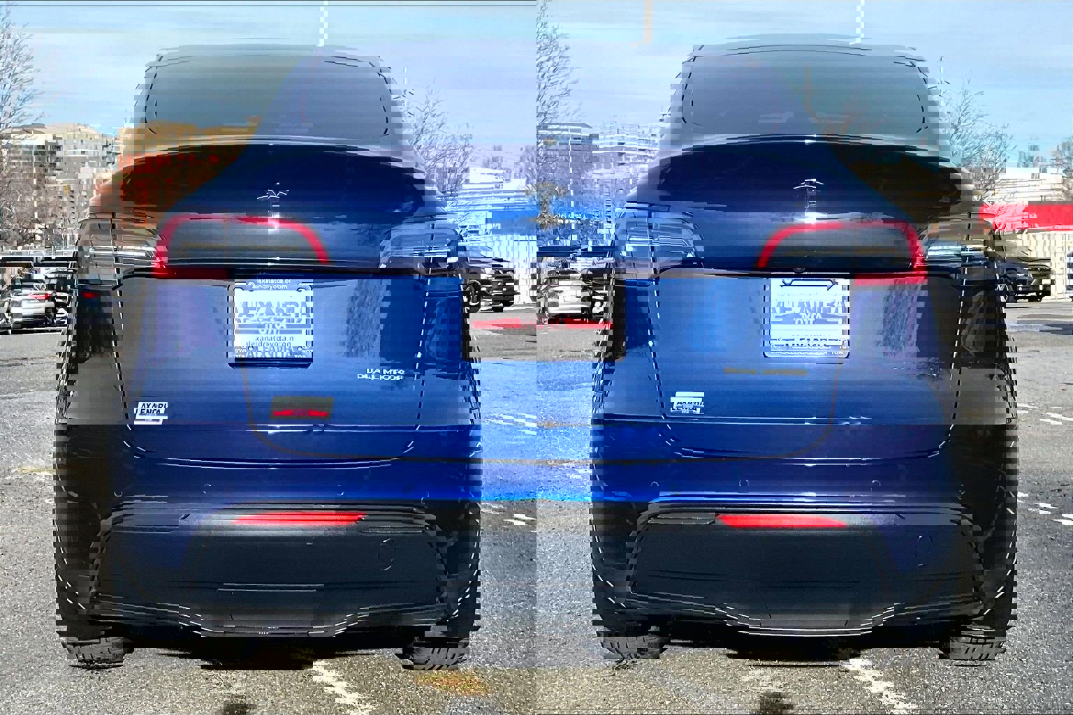 Used 2021 Tesla Model Y Long Range image 4