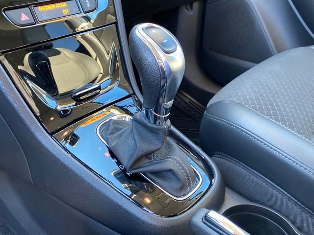 Used 2022 Buick Encore Preferred w/ Safety Package image 12