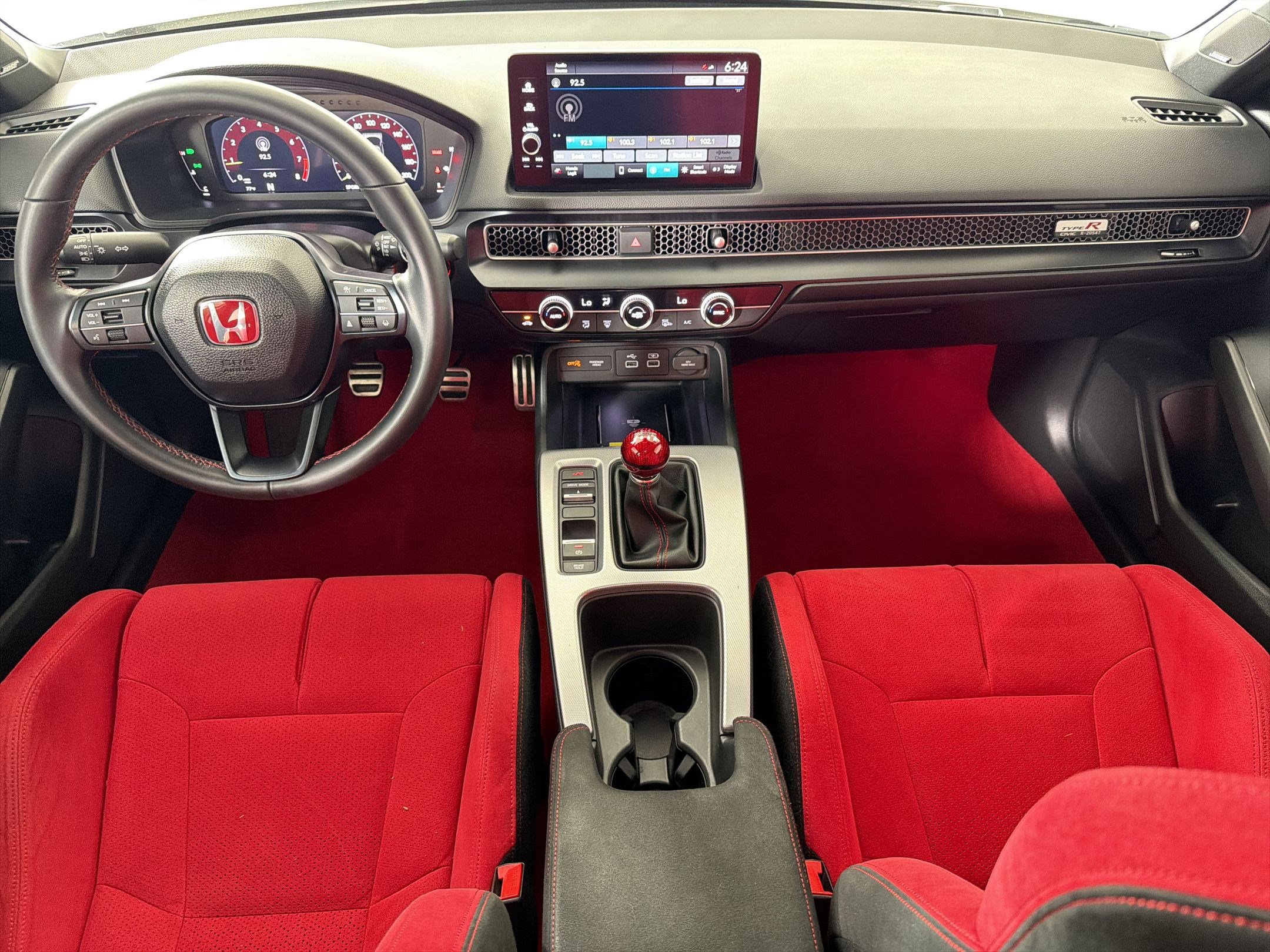 Certified 2024 Honda Civic Type R image 25