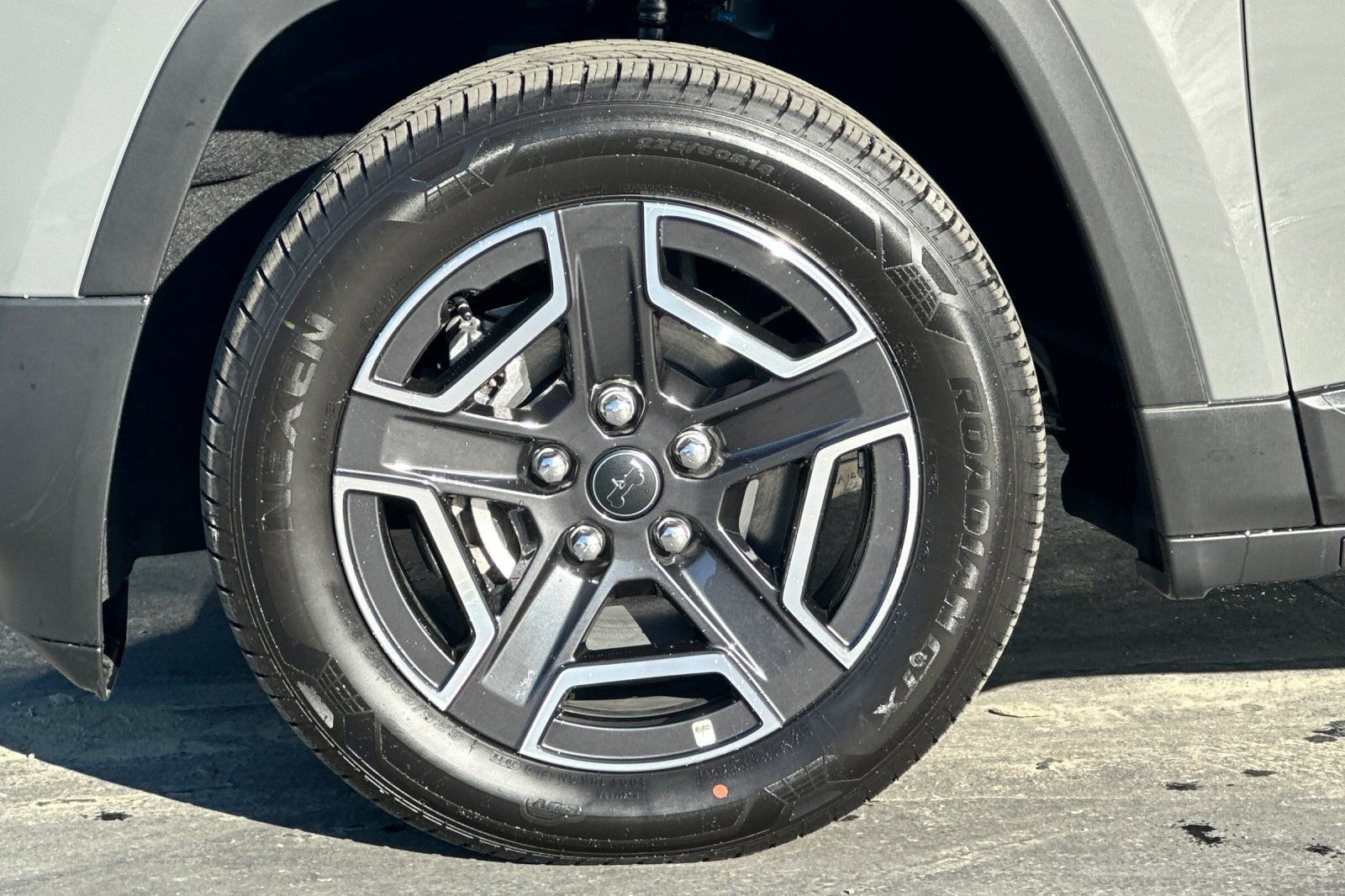 New 2026 Jeep Cherokee Limited image 26