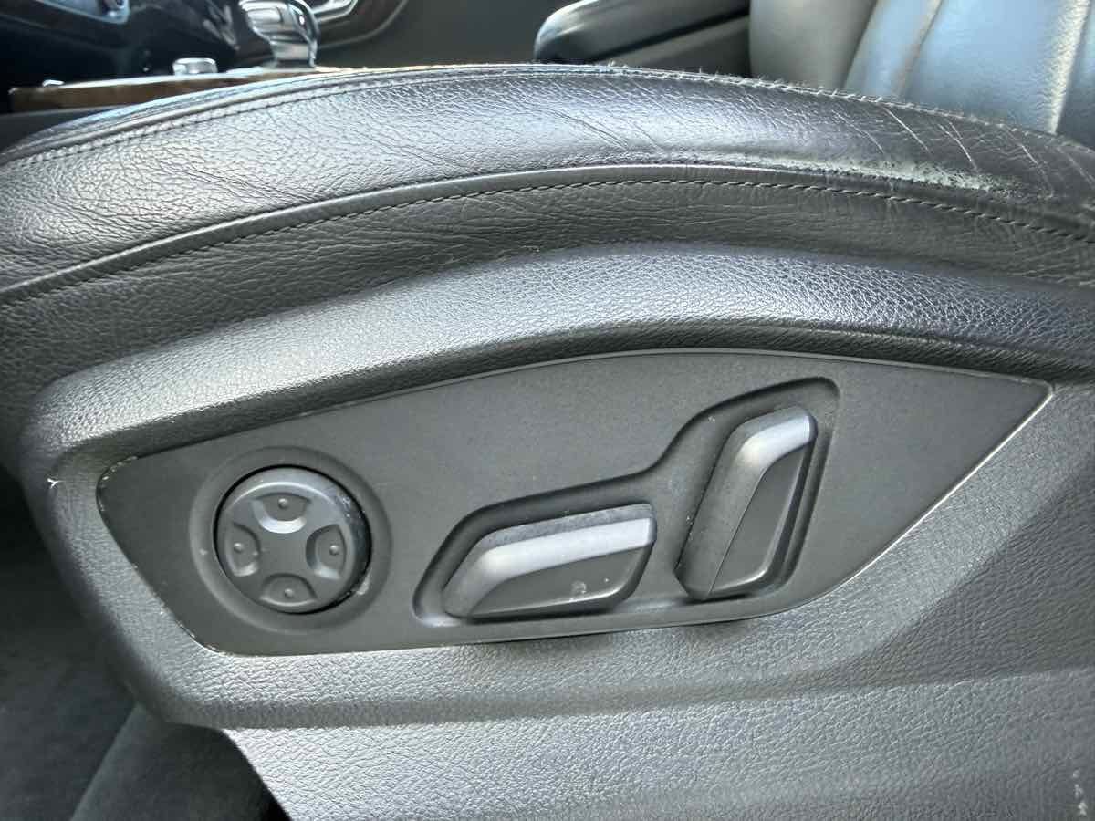 Used 2017 Audi Q7 3.0T Premium Plus AWD/4WD image 16