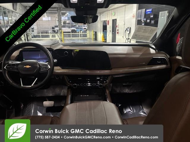 Certified 2025 Chevrolet Tahoe High Country AWD/4WD image 33