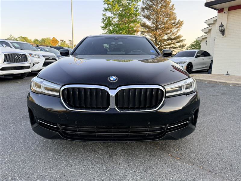 Used 2022 BMW 540i w/ Premium Package RWD image 2