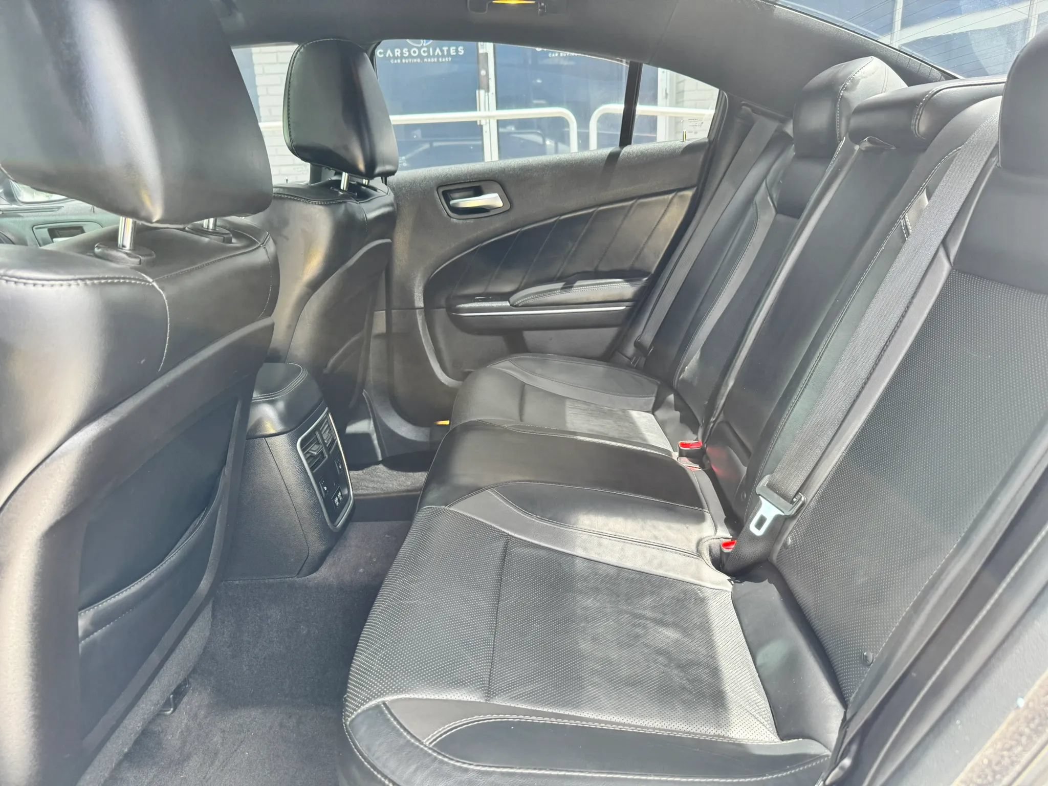 Used 2015 Dodge Charger R/T w/ Plus Group RWD image 24