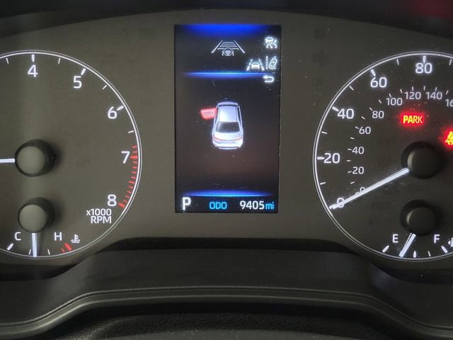 Used 2025 Toyota Corolla LE image 2