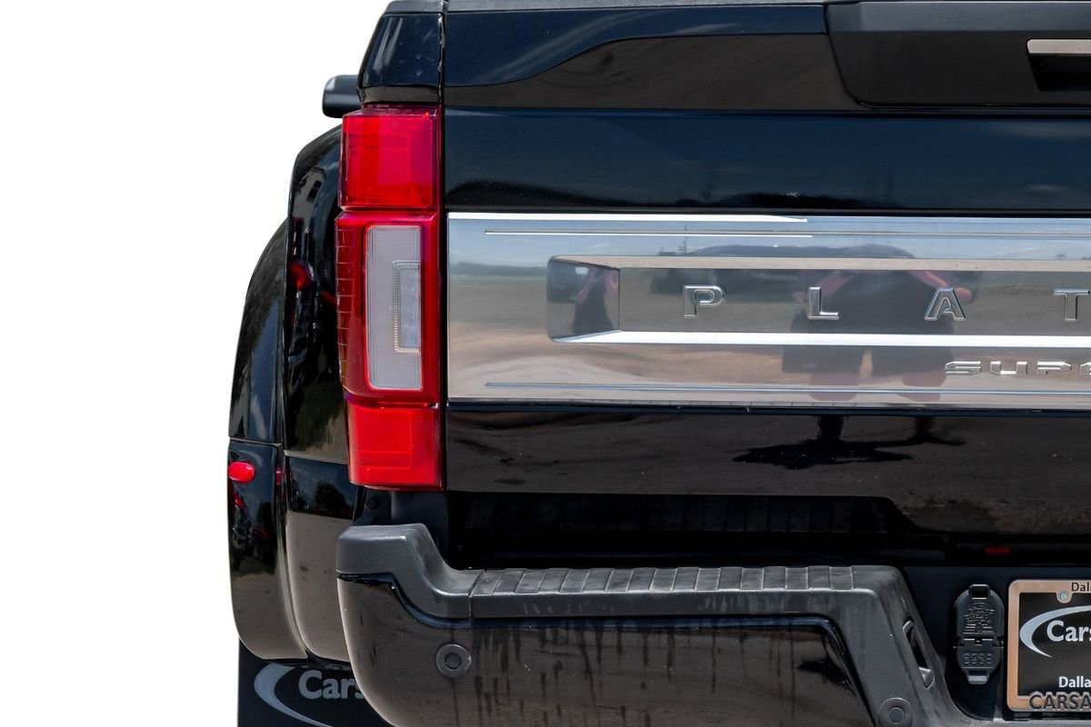 Used 2022 Ford F350 Platinum w/ FX4 Off-Road Package AWD/4WD image 52