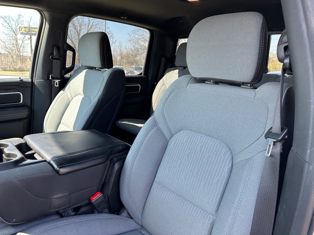 Used 2024 RAM 1500 Lone Star image 12