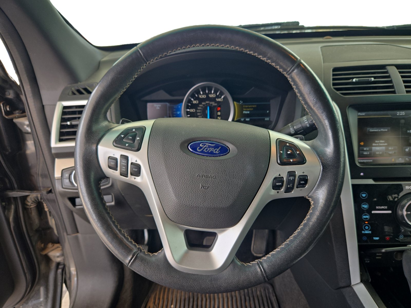 Used 2015 Ford Explorer Sport w/ Equipment Group 401A AWD/4WD image 10