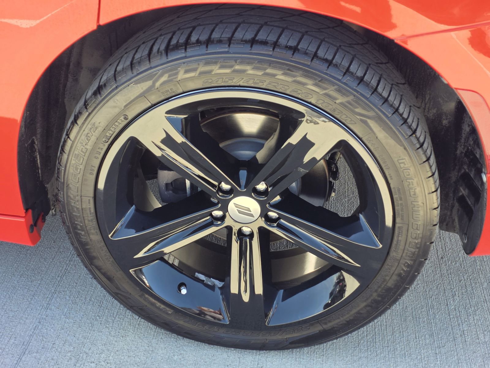 Used 2018 Dodge Charger R/T image 35