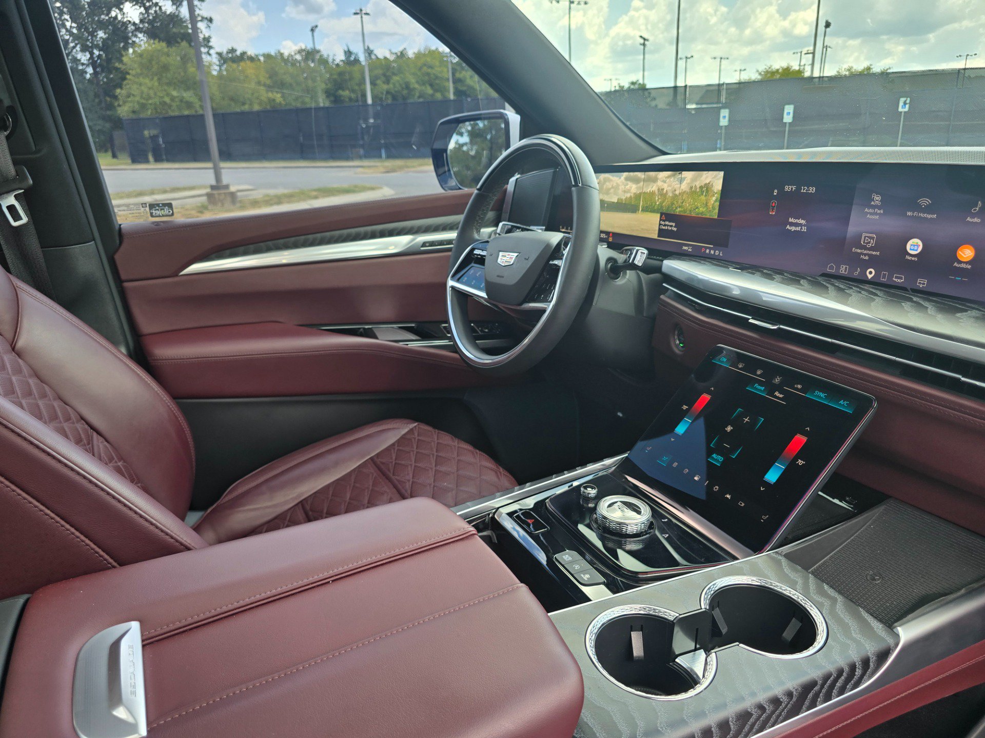 Used 2025 Cadillac Escalade Sport w/ Touring Package AWD/4WD image 17