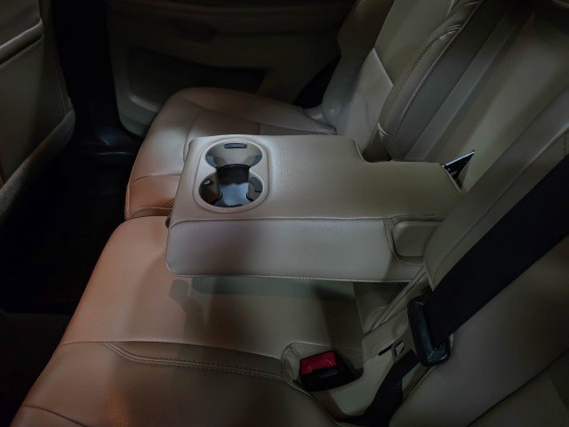 Used 2017 Ford Explorer Limited w/ Equipment Group 301A AWD/4WD image 18