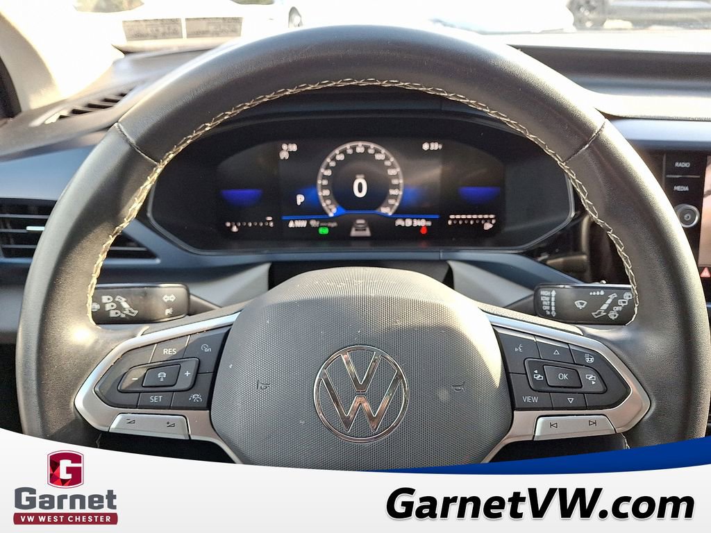 Certified 2023 Volkswagen Taos SE w/ Panoramic Sunroof Package image 19