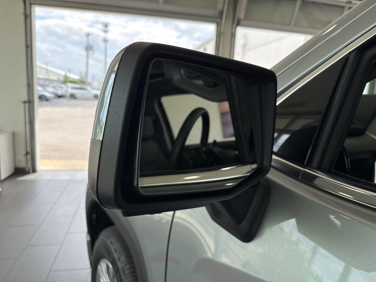 Used 2025 GMC Sierra 1500 Denali image 14