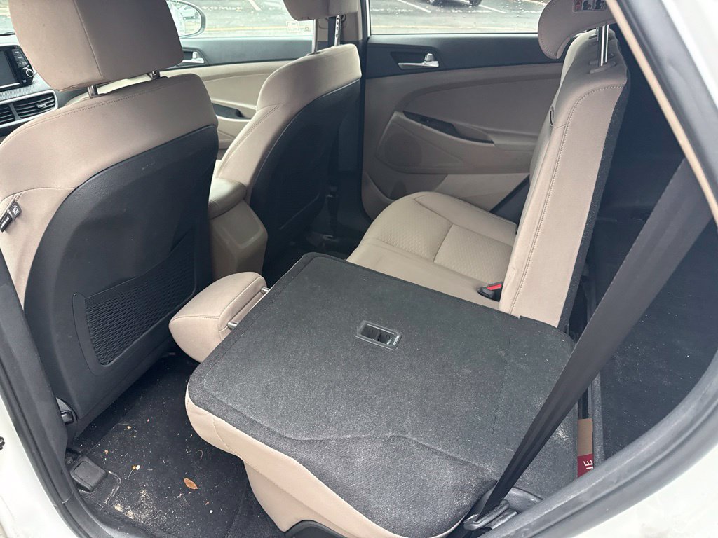 Used 2021 Hyundai Tucson SE w/ Cargo Package FWD image 11