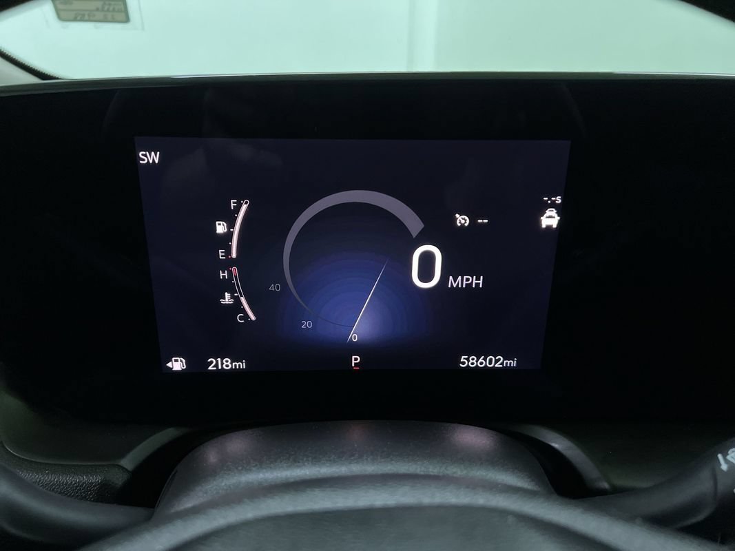 Used 2024 Buick Encore GX Sport Touring AWD/4WD image 20