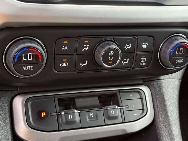 Used 2023 GMC Acadia SLE w/ Driver Convenience Package AWD/4WD image 28