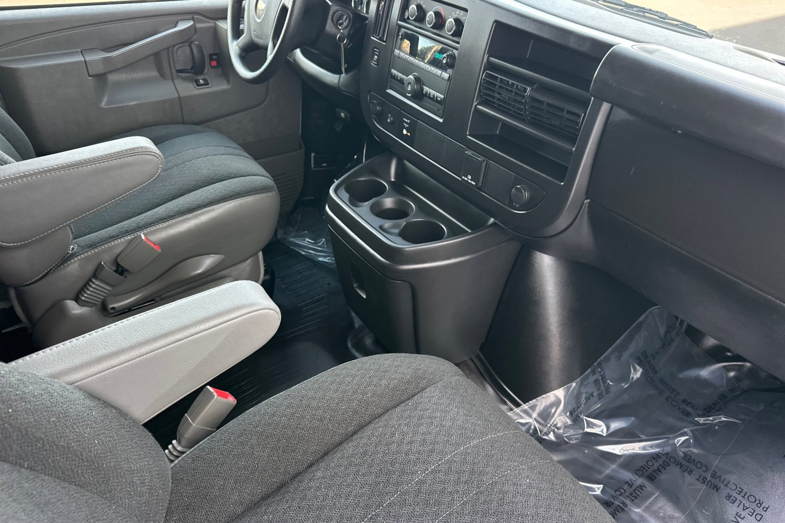 Used 2023 Chevrolet Express 2500 w/ Driver Convenience Package image 17