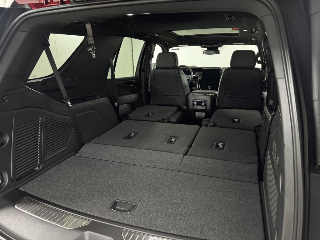 New 2026 GMC Yukon Denali w/ Sun & Power Step Package image 63