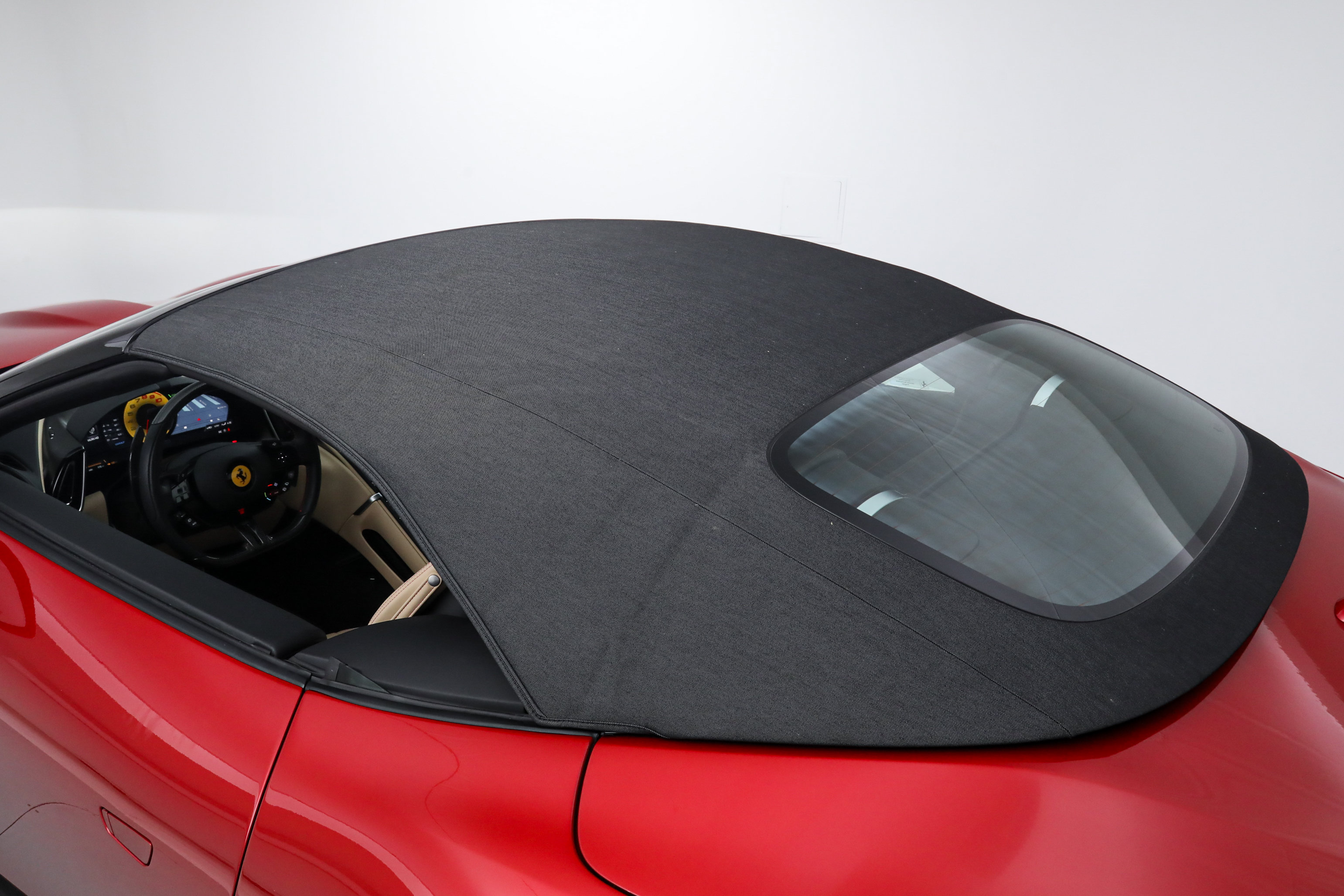 Certified 2025 Ferrari Roma Spider RWD image 8