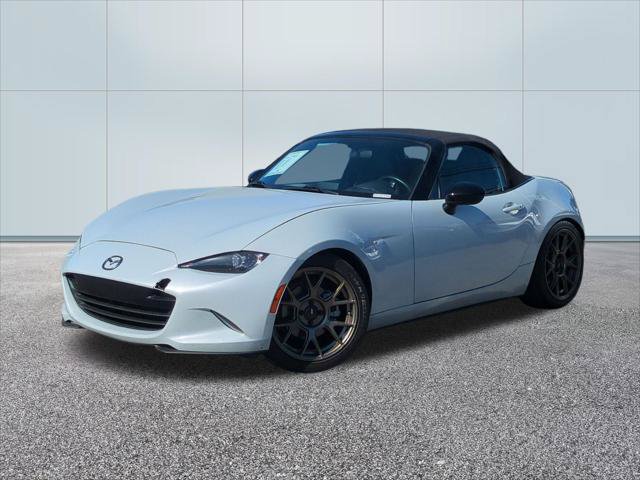 Used 2016 MAZDA MX-5 Miata Club RWD image 1