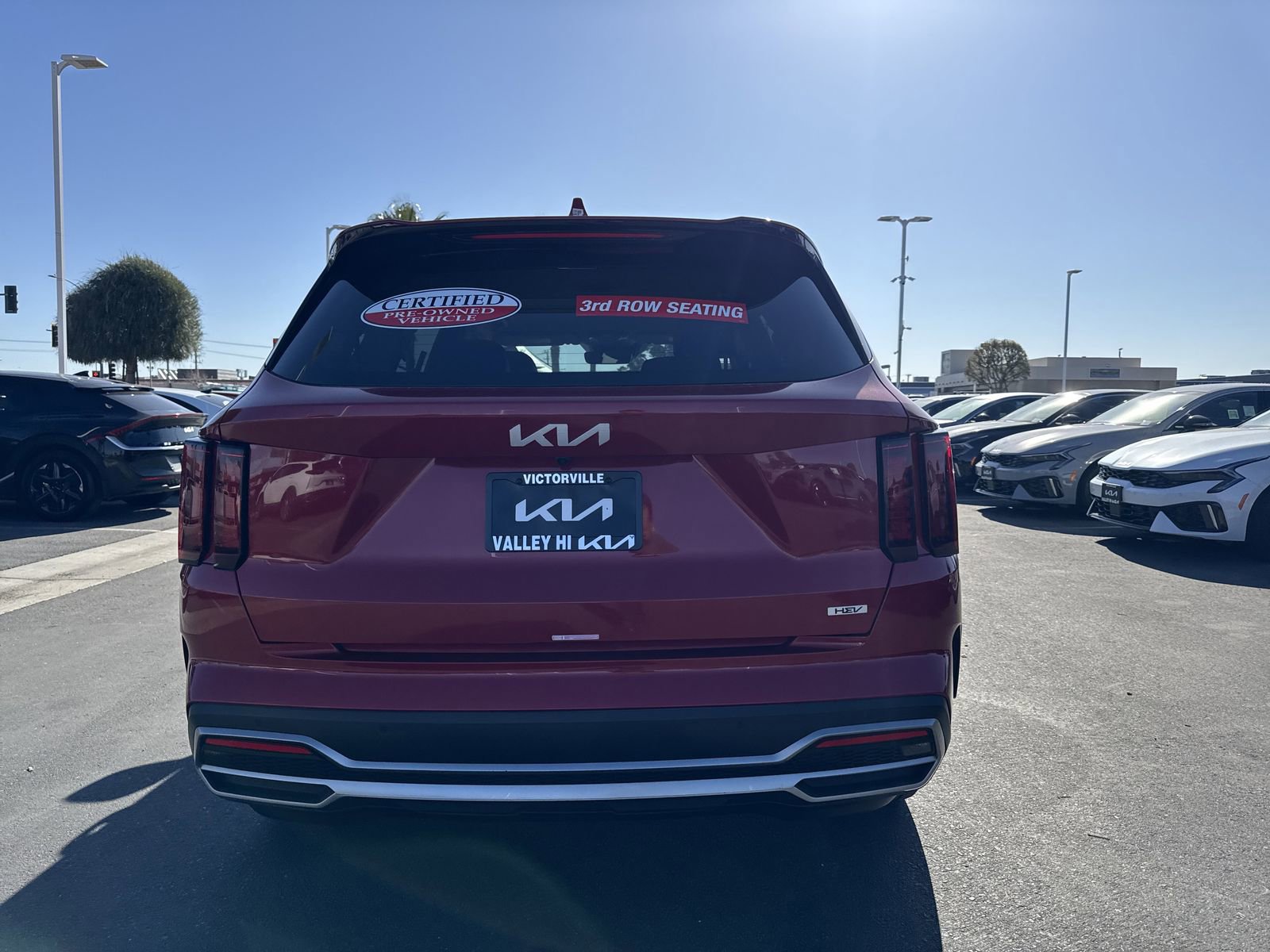 Certified 2023 Kia Sorento EX image 4