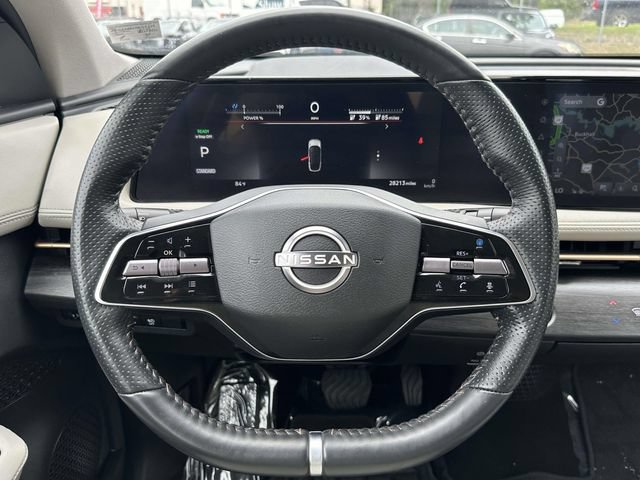 Used 2023 Nissan Ariya AWD image 22