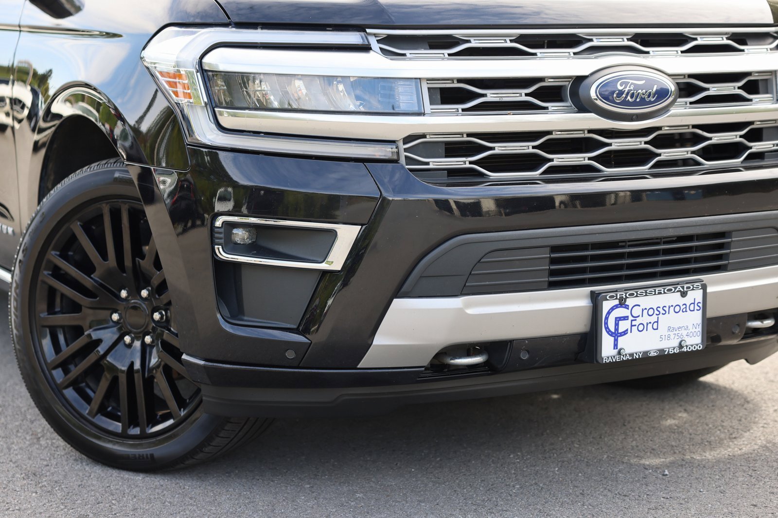 Certified 2022 Ford Expedition Platinum image 38