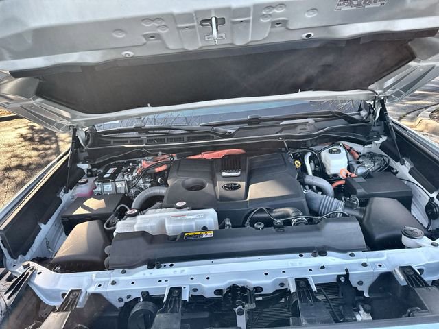 Used 2024 Toyota Tundra Limited image 33