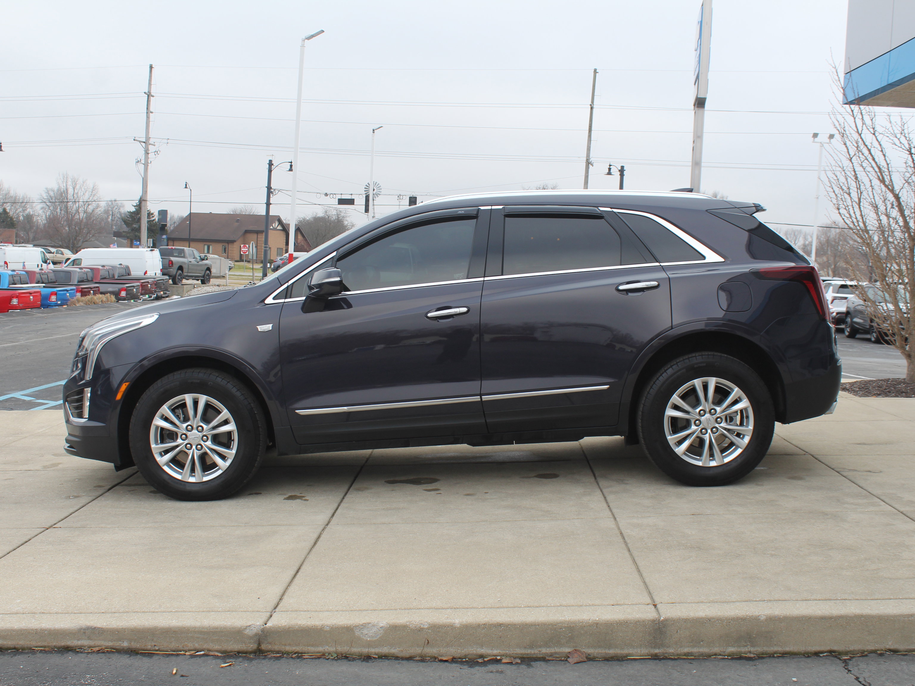Used 2025 Cadillac XT5 Luxury image 7